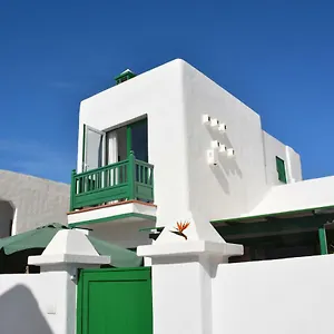 Ave Paraiso - Cozy And Sunny House Puerto del Carmen (Lanzarote)
